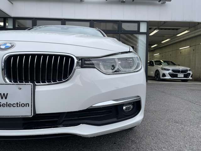 また、BMW正規認定中古車は、エマージェンシーサービスが自動付帯。24時間365日、皆様のカーライフをサポート致します。確かな安心のうえで、「駆けぬける歓び」をご堪能ください。