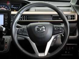 ☆ステアリング左手側にはオーディオ操作やハンズフリー操作もできます☆