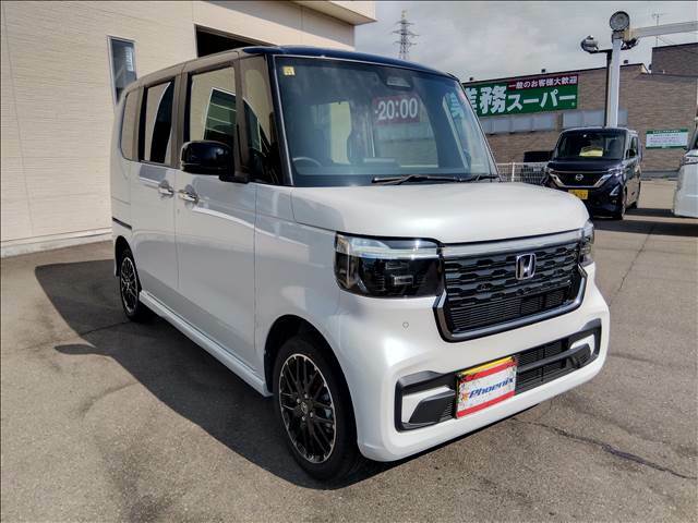 4WD☆ターボ☆ワンオーナー☆8型ナビ☆TV☆ブルートゥース☆バックカメラ☆ホンダセンシング☆レーダークルーズ☆オートハイビーム☆LEDヘッドライト☆レザーシート☆前席シートヒーター☆禁煙車☆試乗OK