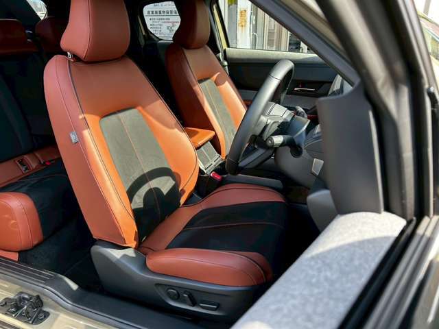 運転者を中心に作り上げられたインパネ、疲労軽減されるシート設計