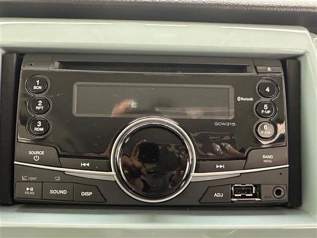 【運転席操作部】快適なドライブを楽しむための機能が装備されています！運転席から触れるので、使いやすいです！除菌プランいれていただくと、さらに清潔で安心していただけます！