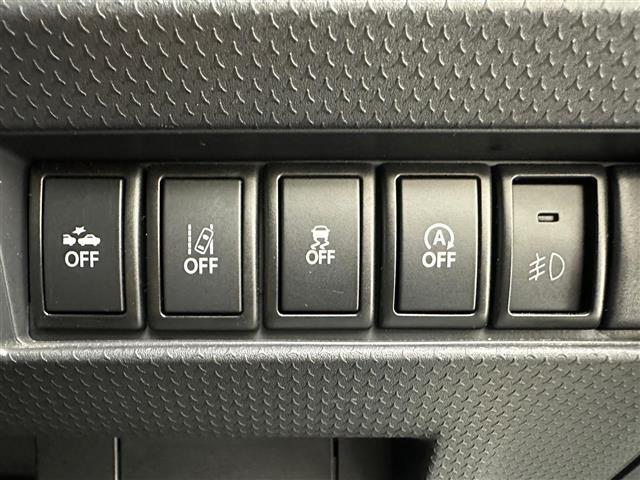 【運転席操作部】快適なドライブを楽しむための機能が装備されています！運転席から触れるので、使いやすいです！除菌プランいれていただくと、さらに清潔で安心していただけます！
