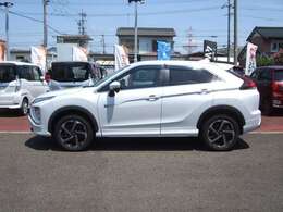 全国の三菱ディーラーネットワークがお客様のカーライフをサポートいたします。