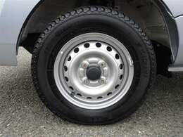 ダイハツの純正ホイールです！