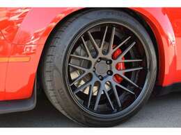 T＆T　FORGED　フロント285/35R20　/11J/リア295/35R20/12Jピレリタイヤ