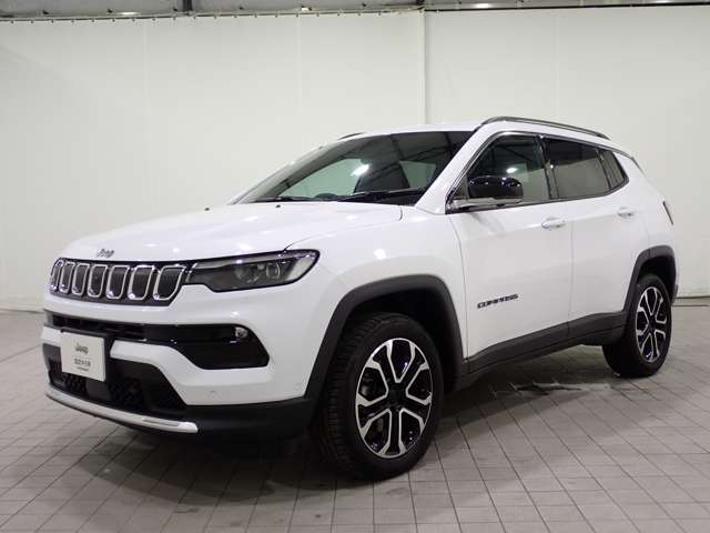 Jeepは、「自由も、冒険も、熱いチャレンジも、美しい自然があってはじめてRealに楽しめる」という信念から、車と自然との幸せな共存を目指し、複数の団体とともに日本の森林環境の保護・再生に取り組んでいます。
