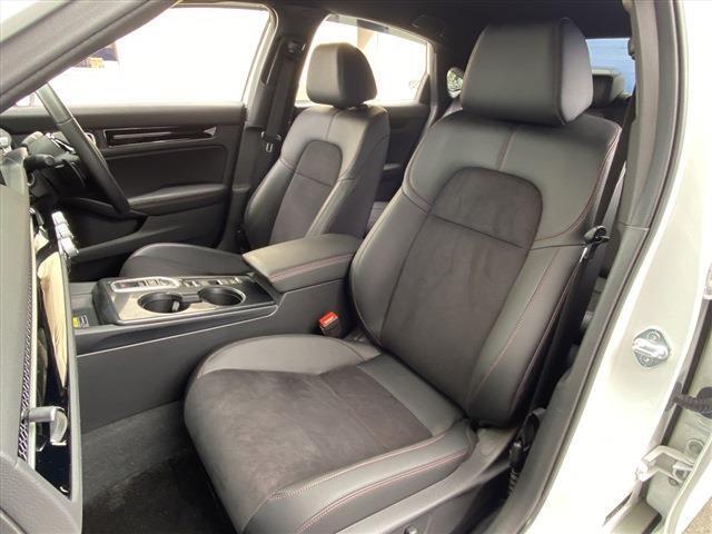 フルセグナビ・バックカメラ・BOSEサウンド・BTオーディオ・18AW・ハーフレザーシート・シートヒーター・LEDライト・フォグLED・レーダークルーズ・ETC・Cセンサー・ホンダセンシング・BSM