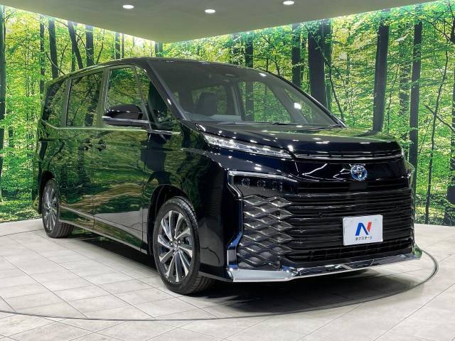 大好評のボディコーティング「弾スプラッシュコート」もご納車までに施工可能。通常のガラスコートと異なる、耐久年数6年の無機質ガラスコーティングが、ボディをキレイな状態に保ってくれます。