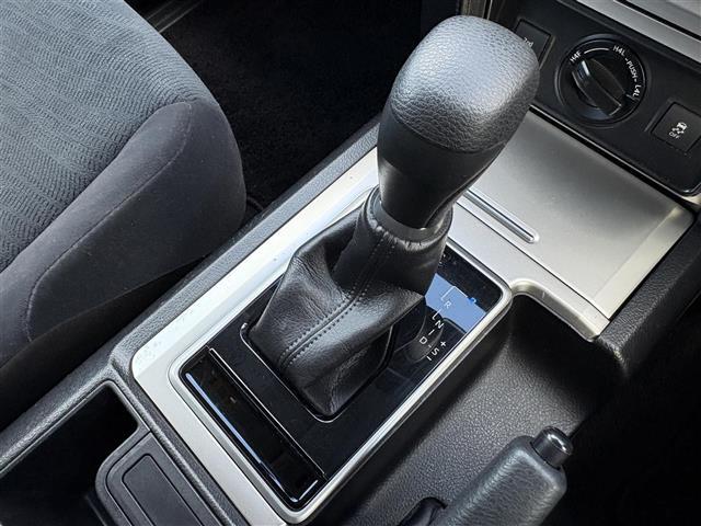 【　シフト　】シフトも操作しやすく快適なドライブを楽しんでいただけます♪この度はガリバーの在庫をご覧頂きまして、有り難う御座います。ガリバーグループの新鮮在庫を販売しております！