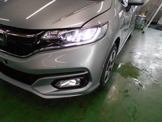 【LEDヘッドライト】LEDヘッドライトは消費電力が少ないので寿命が長いですよ！明るさも十分で、夜間走行の負担を和らげてくれます！