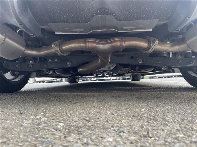 気になる車はすぐにお問い合わせください！画面右側の0066から始まる無料ダイヤルからお問い合わせ下さい！専門スタッフがお車のご質問にお答えいたします！