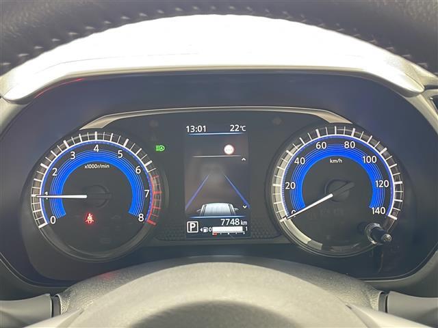 【スピードメーター】メーターがシンプルで見やすく運転しやすいですね！