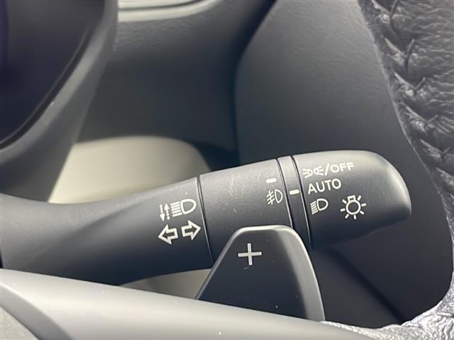 【運転席操作部】快適なドライブを楽しむための機能が装備されています！運転席から触れるので、使いやすいです！除菌プランいれていただくと、さらに清潔で安心していただけます！