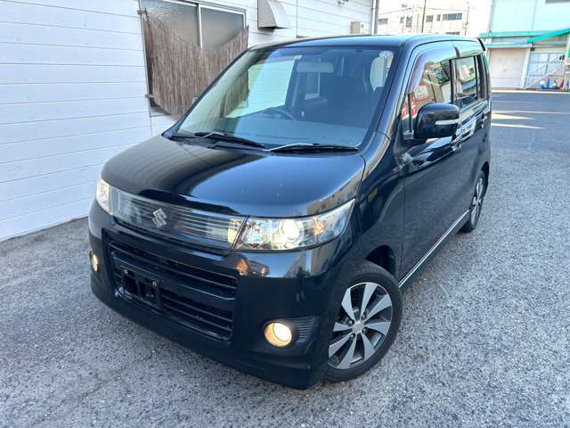 お車の知識がなくても大丈夫です！気になる事や、些細な事でも構いません！当店スタッフがご説明致します！何なりとお申し付けください！