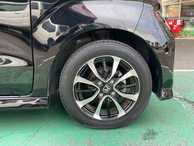 ◆ボディコーティング◆当店ではお車のボディコーティング施工もお受け出来ます☆　ご要望ご依頼は、ぜひ当店スタッフまでお問い合わせください♪