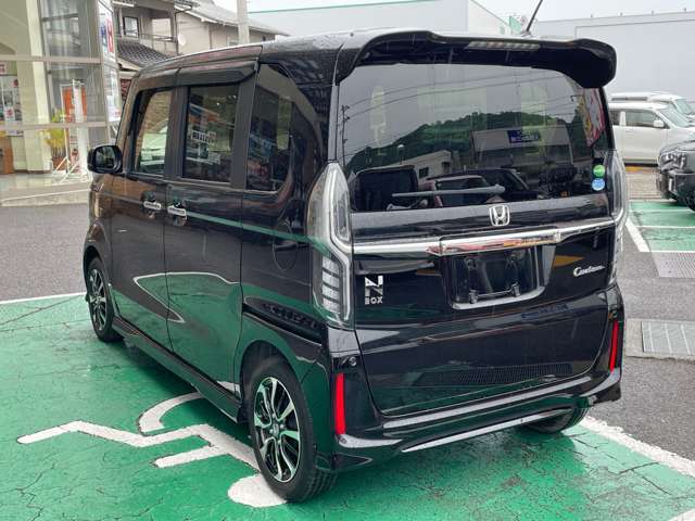 カーポート佐々木グループでは、福山市/府中市で7店舗で年間2000台以上のお車の販売をさせていただいております♪　アフターフォローも充実のカーポート佐々木グループに是非ご相談ください(*^^*)