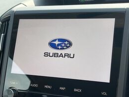 【純正ビルトインナビ】インテリアに溶け込むスタイリッシュな「専用設計ナビ」を装備♪視認性や操作性など基本性能にも優れ、より上質なカーライフをお楽しみいただけます。