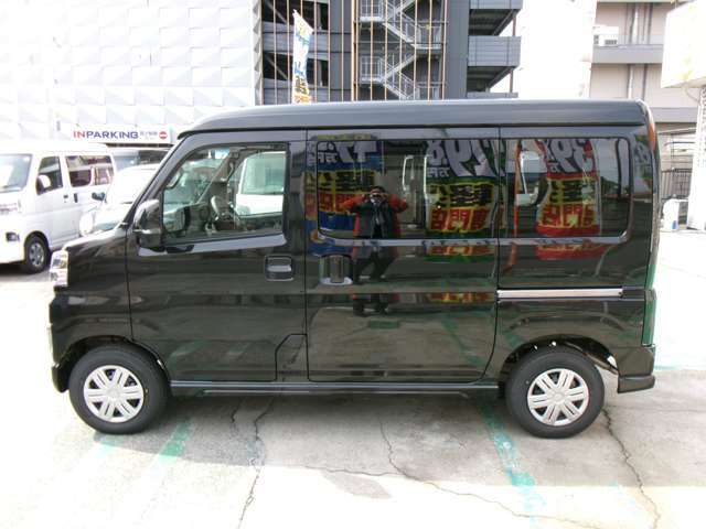 軽自動車の新車や届出済未使用車や中古車など幅広く在庫しております！