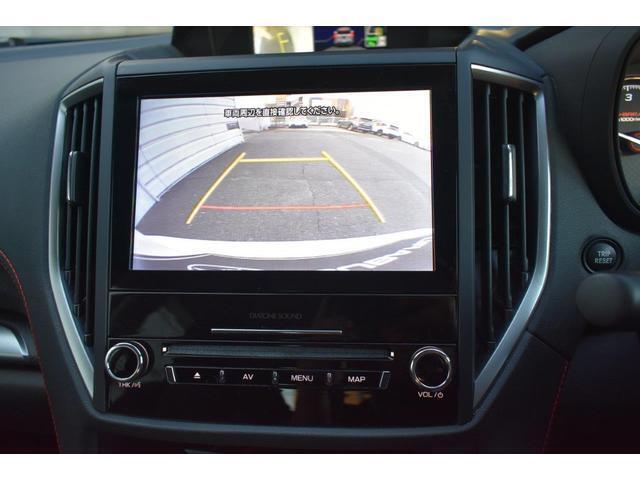 カラーのバックモニターだから、後方の安全確認がとても見易いです！