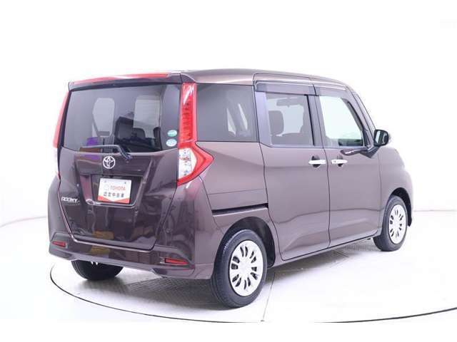 コンパクトカーにもかかわらず、意外とゆったりお乗りいただけます