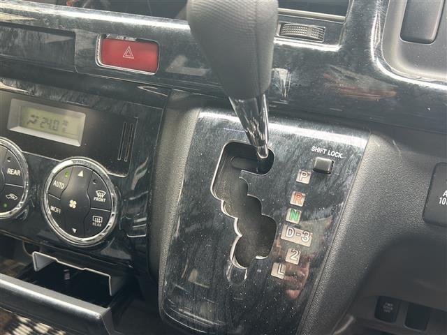 修復歴のある車は販売いたしませんのでご安心ください。厳格な検査をクリアした安心できるお車をご提案させていただきます。