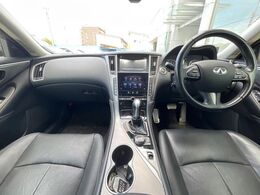 グループ総在庫数約30，000台！！全国の系列店からメーカー・車種問わずご紹介出来るので、あなたにピッタリのお車が見つかるはずです♪まずはお問い合わせ下さい☆