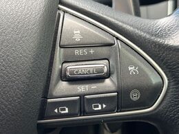 【インテリジェントクルーズコントロール】高速道路での長距離走行が楽に！自動で速度を保つクルーズコントロールが、衝突軽減システムと連携し、前方の車両を感知して車間を保つように速度調節してくれます！！