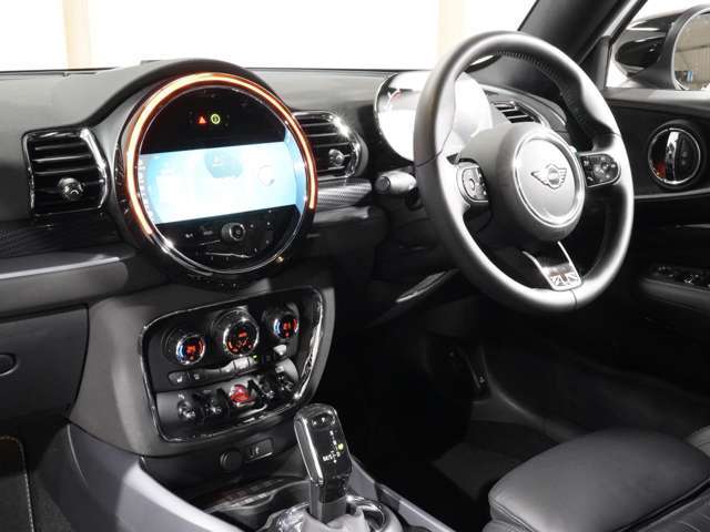 ■ショールーム以外のモータープールにて保管している車輌が多数あるため、実車をご覧になりたい場合は、お手数ですがご来店前に事前確認のご連絡を頂きますようお願い致します。