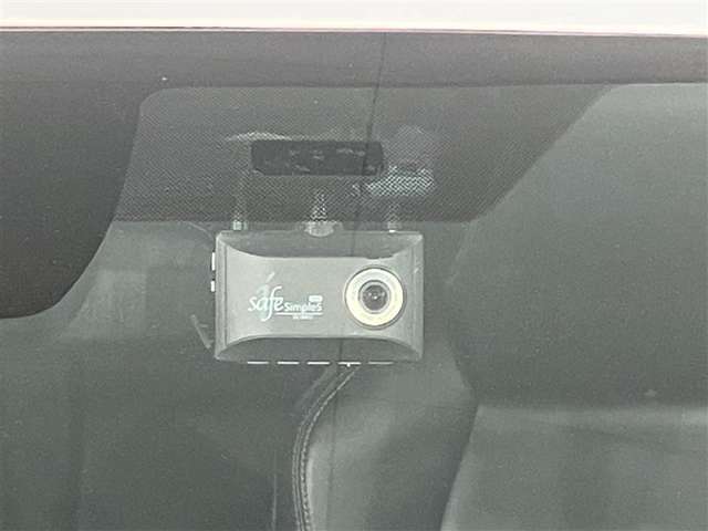 ★安全・安心のドライブレコーダー！映像と音声の記録がもしもの時のトラブル回避などに役立ちます★