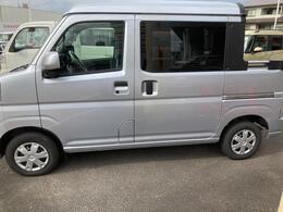 左側面の写真になります