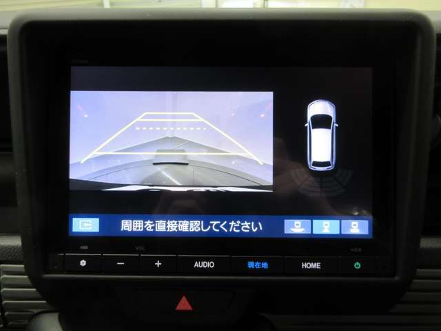バックカメラも搭載しているので、駐車も安心です♪