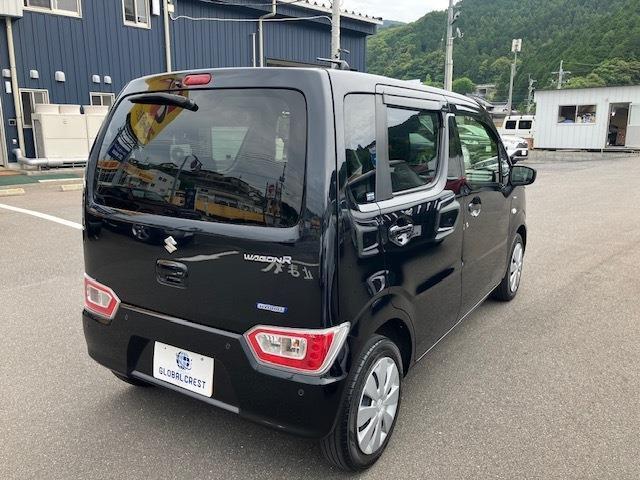 自社工場完備で納車前の点検から車検・一般整備・各用品パーツの販売、取付け・オーディオ、ナビ取付・鈑金塗装・ポリマー施工・ガラスコーティングなど車に関する事なら何でもいたしております。