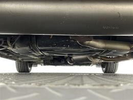 【下回り】下回りがきれいなうちに、防錆加工の施工がオススメ。降雪地域はもちろん、沿岸部にお住いの方や、趣味でマリン・ウィンタースポーツをされる方に大変好評いただいております。