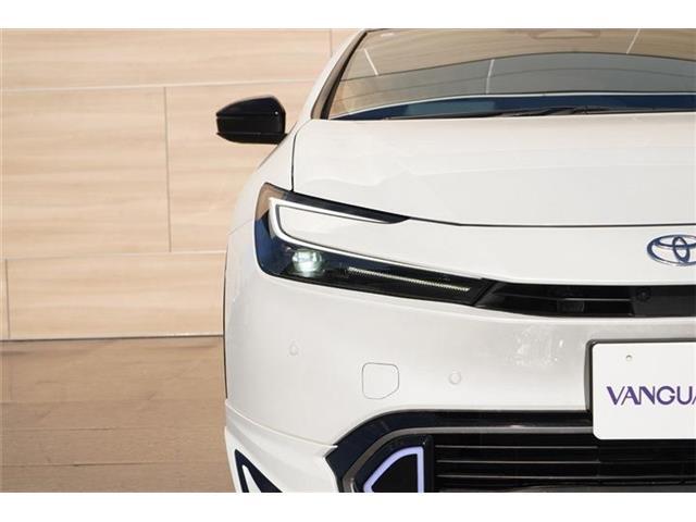 オートライト機能付LEDヘッドライト装備☆LEDライン発光（ターンランプ・クリアランスランプ・デイライト）装備☆