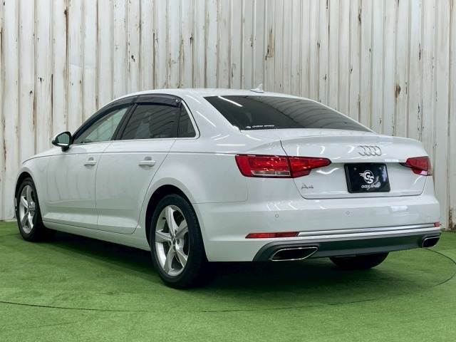 お車ご成約時の付帯率は驚きの90％OVER。GOOD　SPEED自慢のスーパーガラスコーティング。見違えるほどの輝きを放ち、納車後のメンテナンスも楽々。是非一度お試し下さい。