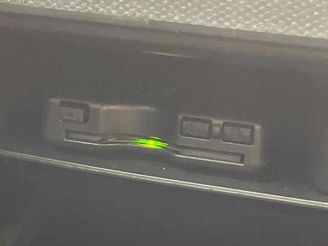 【ETC】高速道路の料金所をストレスなく通過！話題のスポットやサービスエリアに多い「スマートIC」利用時は必須のアイテムです。当店でセットアップを実施、ご納車当日からすぐにご利用いただけます！