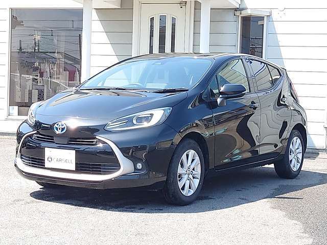 純正10型ナビ　バックカメラ　セーフティセンス　レーダークルーズ　衝突軽減　PKSB　LTA　前後クリアランスソナー　100V電源　ETC　LEDヘッド/フォグ　オートハイビーム　スマートキー　禁煙車