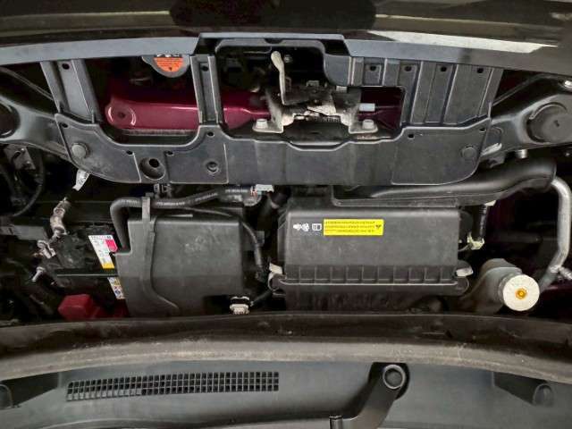 自社整備工場を完備しております！急なトラブルでも対応可能です。車検・ご納車後のアフターケアもお任せ下さい！