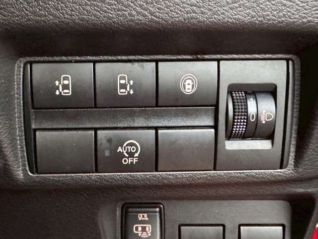 車検整備もお任せ！当店は無駄な部品交換を致しません。使える部品・交換すべき部品をお客様立会いの下わかりやすくご説明させて頂きます！ご納得頂いた上で、交換についてお客様自身で決めて頂き整備を実施します。