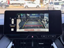 【バックモニター】後方の安全確認ができます。駐車が苦手な方にもオススメな便利機能です。