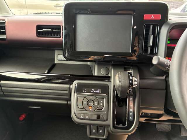 ☆訳アリ目玉車とは☆　品質が高い車両だけど少しだけ訳アリな商品です。展示期間が長い車両/キズや汚れが少しある/下取り車などで中間マージン無しなどの理由です。