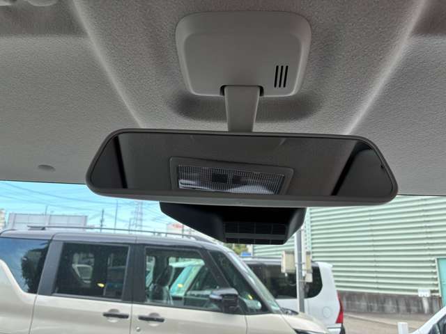 販売部門では月100台お任せいただき、車検部門では月に500台お任せ頂いております！豊富な販売や車検の実績を積んだスタッフが対応をさせて頂きますのでご安心してご来店くださいませ！※2023年実績