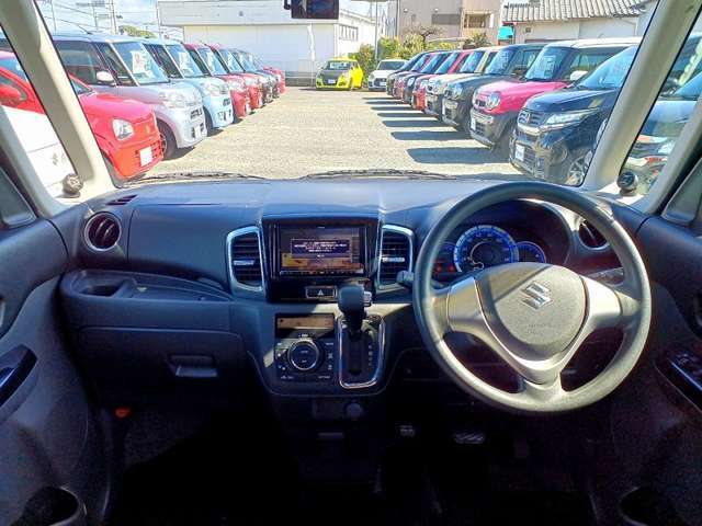 お客様のお車選びのお手伝いを是非お任せ下さい！スタッフ一同、お問合せ・ご来店心よりお待ちしております。