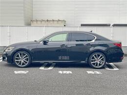 安心の全車保証付き！（※部分保証、国産車は納車後3ヶ月、輸入車は納車後1ヶ月の保証期間となります）。その他長期保証(有償)もご用意しております！※長期保証を付帯できる車両には条件がございます。