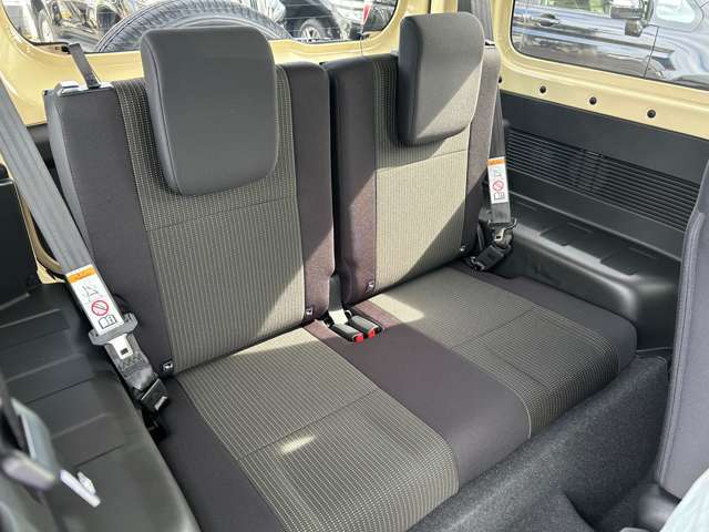 当社店頭買取入庫車！オークション仕入れの中間マージンをカットしたダイレクト販売で高品質車を低価格にてご提供しております！！マージンが省かれる分お得な価格を設定致しました！
