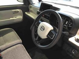 カーナビ取り付け承ります　おすすめのカーナビたくさんございます　お気軽にお問い合わせ下さい！！