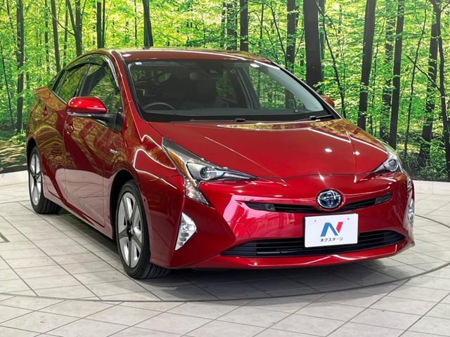 大好評のボディコーティング「弾スプラッシュコート」もご納車までに施工可能。通常のガラスコートと異なる、耐久年数6年の無機質ガラスコーティングが、ボディをキレイな状態に保ってくれます。