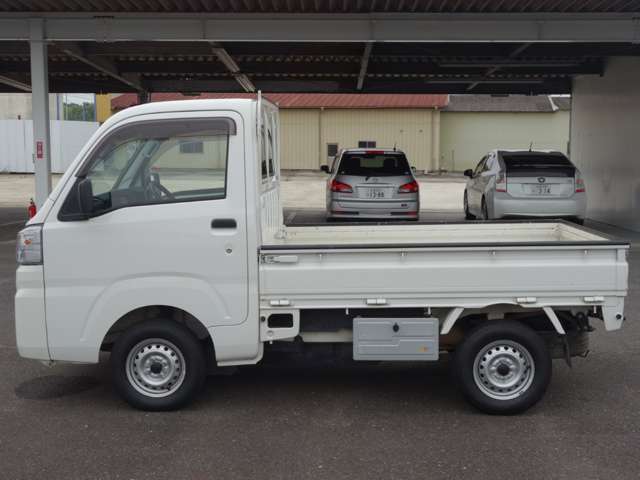 日頃の感謝を込めまして、ネットを御覧頂き　御来店　契約時にクーポン画像を印刷した物、もしくは画像をご提示で5，000円相当分サービスをさせて頂きます。※御契約後の御対応はできませんので、御了承下さい。