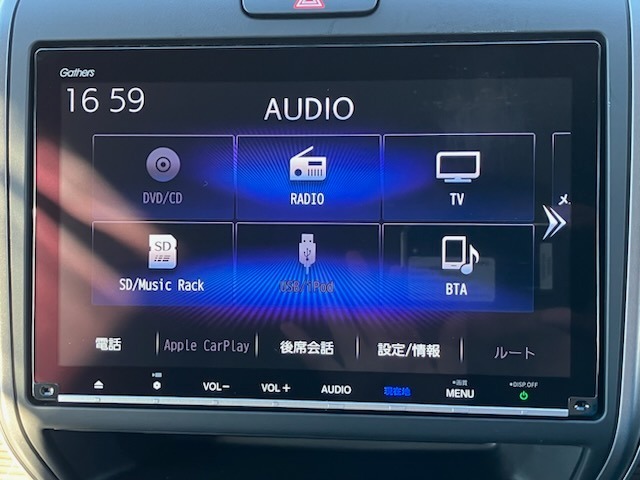 純正オーディオを装備！お好きな音楽でドライブも♪
