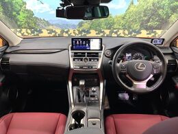 グループ総在庫数約30，000台！！全国の系列店からメーカー・車種問わずご紹介出来るので、あなたにピッタリのお車が見つかるはずです♪まずはお問い合わせ下さい☆